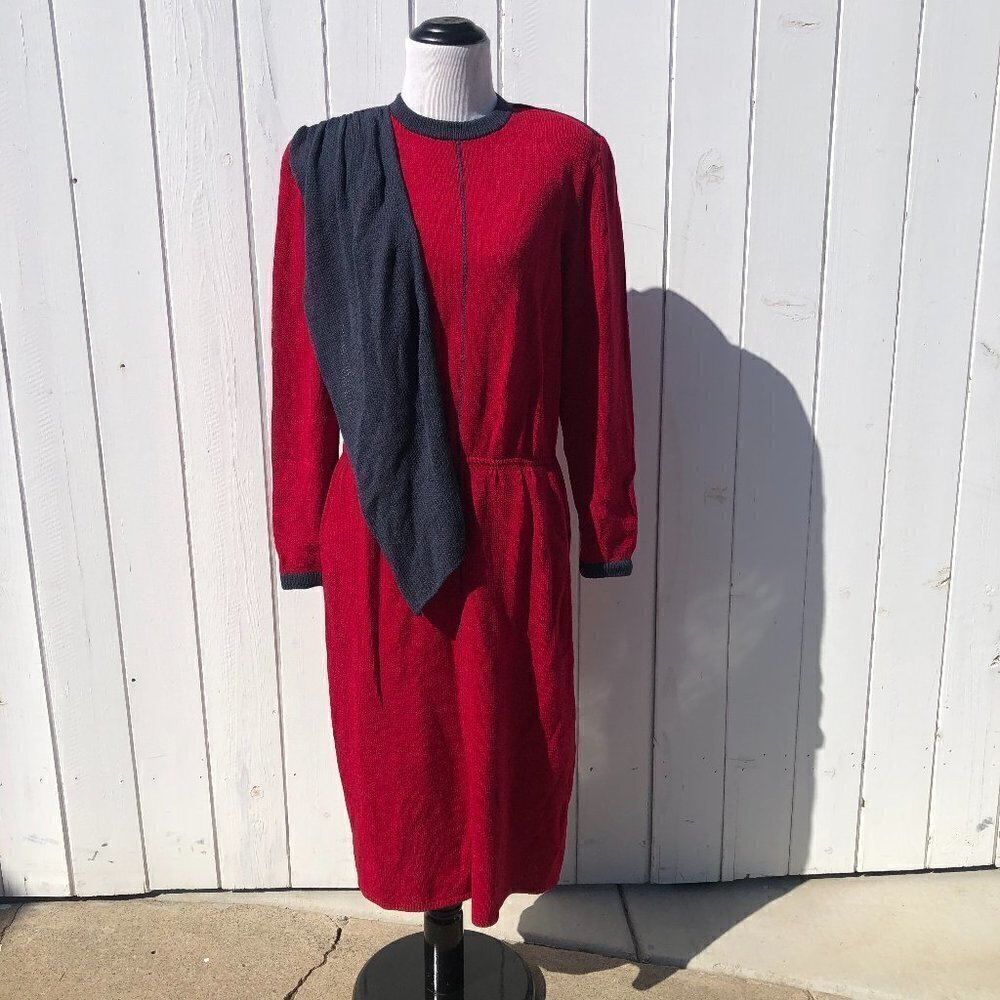 Vtg St John Knit Long Sleeve Dress